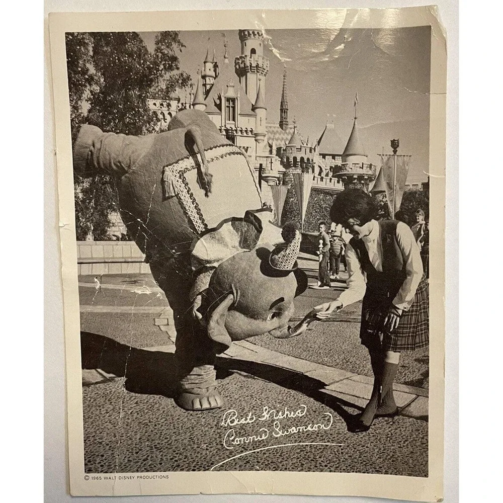 Vintage 1965 Walt Disney Disneyland Dumbo Fantasy on Parade Souvenir Press Photo